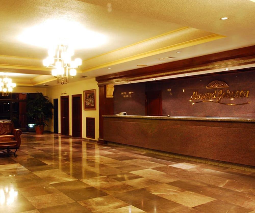 Royal Garden Reynosa Hotel ภายนอก รูปภาพ